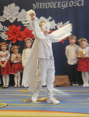 WhatsApp Image 2025-11-12 at 20.03.49 (4).jpeg