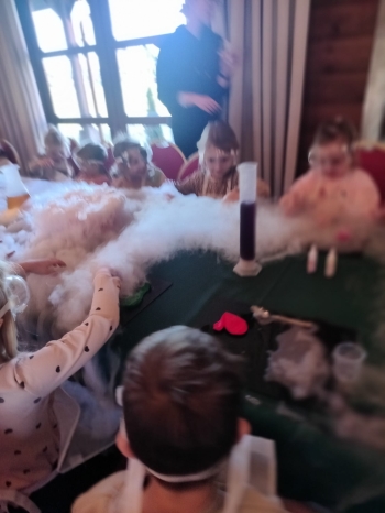 WhatsApp Image 2025-11-19 at 15.32.05 (2).jpeg