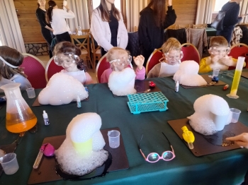 WhatsApp Image 2025-11-19 at 15.32.08 (1).jpeg