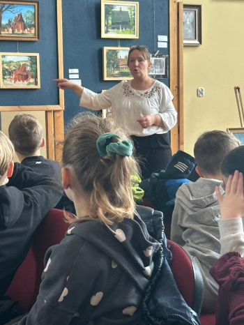 1b920b49-48c9-4274-9807-e3d8cf5dd145