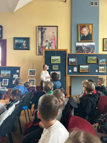 b8361c6f-ae17-4d83-b44b-035ae6187581