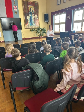 e2eff17c-030c-4100-bfa9-5c85e8483a00