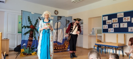Spektakl teatralny pt. ''Wyspa skarbów''