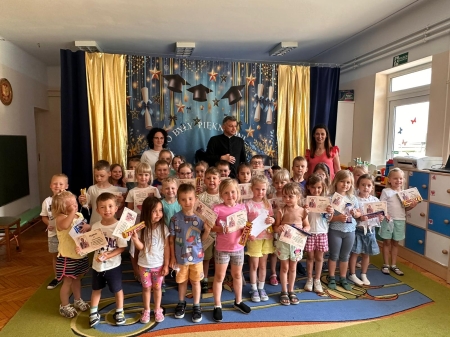 Roztrzygnięcie konkursu pn.'' Suknie Matki Bożej ''